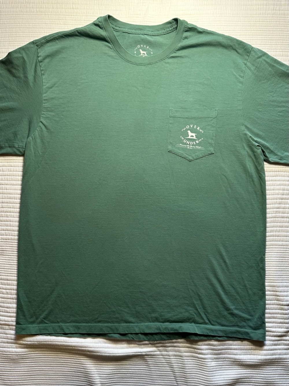 Grovers & Hunders Men's Short-Sleeve Pocket Tee in Forest Green